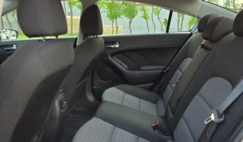 2017 Kia Forte EX Sedan full