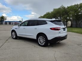 2018 Buick Enclave Essence AWD