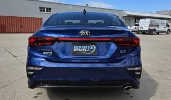 2020 Kia Forte EX Sedan full