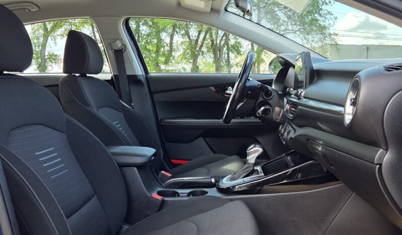 2020 Kia Forte EX Sedan full