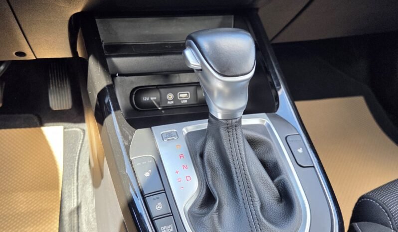 2020 Kia Forte EX Sedan full