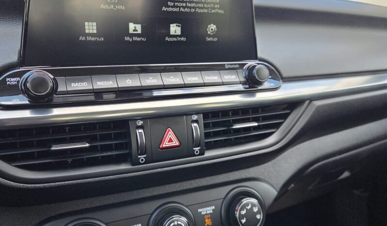 2020 Kia Forte EX Sedan full