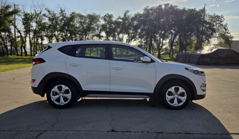 2017 Hyundai Tucson SE AWD full