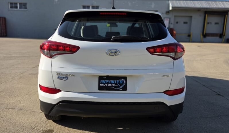 2017 Hyundai Tucson SE AWD full