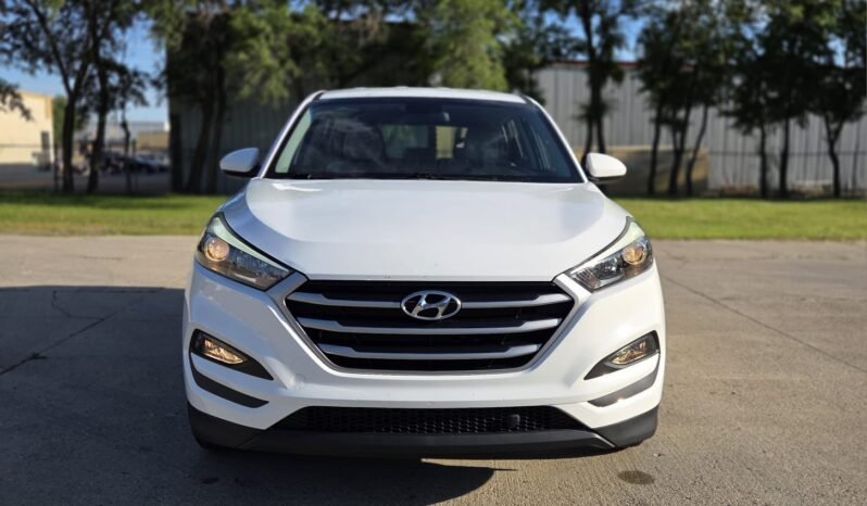 2017 Hyundai Tucson SE AWD full
