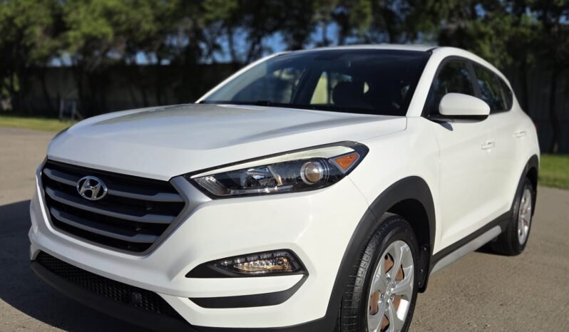 2017 Hyundai Tucson SE AWD full