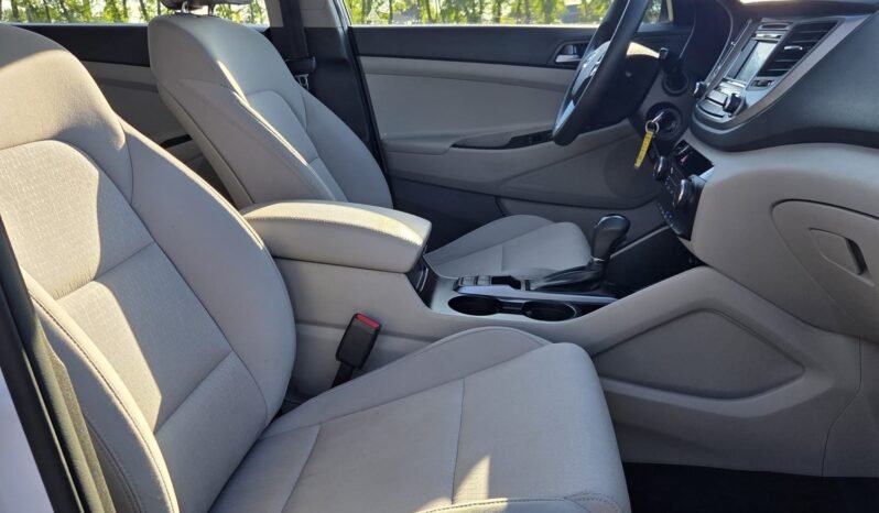 2017 Hyundai Tucson SE AWD full