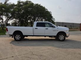 2018 Ram 2500 SLT Heavy Duty CrewCab 4WD Long Box