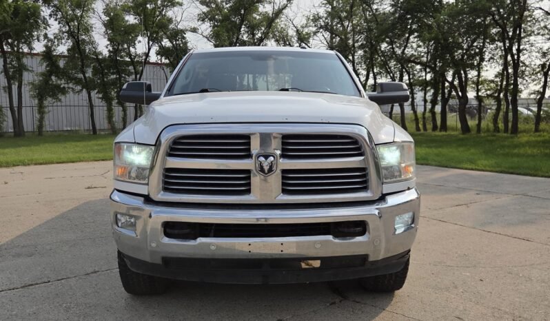 2018 Ram 2500 SLT Heavy Duty CrewCab 4WD Long Box full