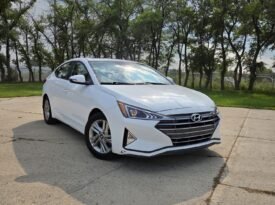 2020 Hyundai Elantra Preferred SEL Sedan