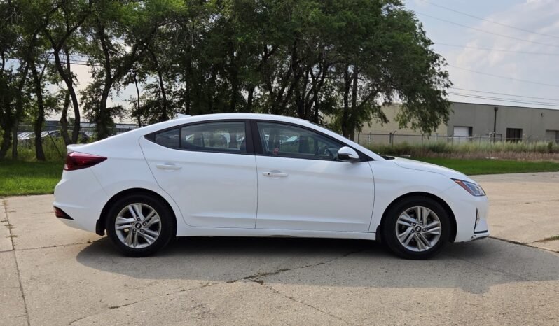 2020 Hyundai Elantra Preferred SEL Sedan full