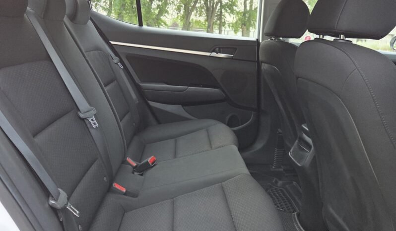 2020 Hyundai Elantra Preferred SEL Sedan full