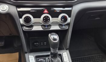 2020 Hyundai Elantra Preferred SEL Sedan full