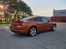 2011 Dodge Charger R/T Hemi Sedan