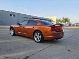2011 Dodge Charger R/T Hemi Sedan