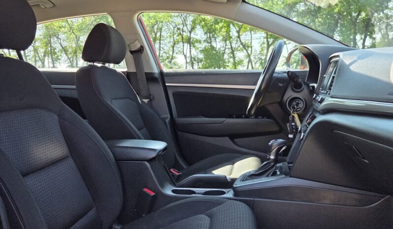 2017 Hyundai Elantra GL Sedan full