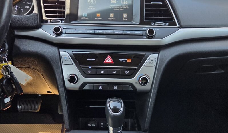 2017 Hyundai Elantra GL Sedan full
