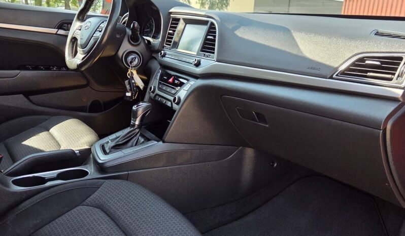 2017 Hyundai Elantra GL Sedan full