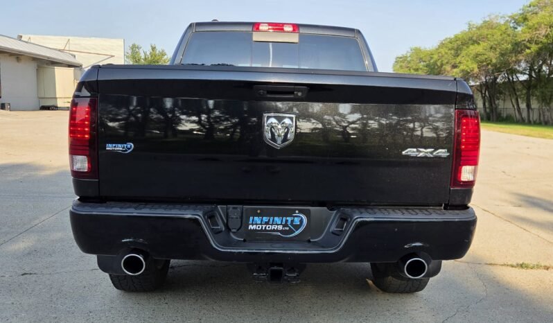 2017 Ram 1500 Sport Crew Cab 4WD full