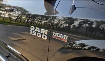 2017 Ram 1500 Sport Crew Cab 4WD full
