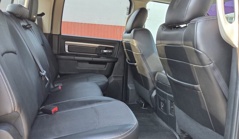 2017 Ram 1500 Sport Crew Cab 4WD full