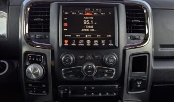 2017 Ram 1500 Sport Crew Cab 4WD full