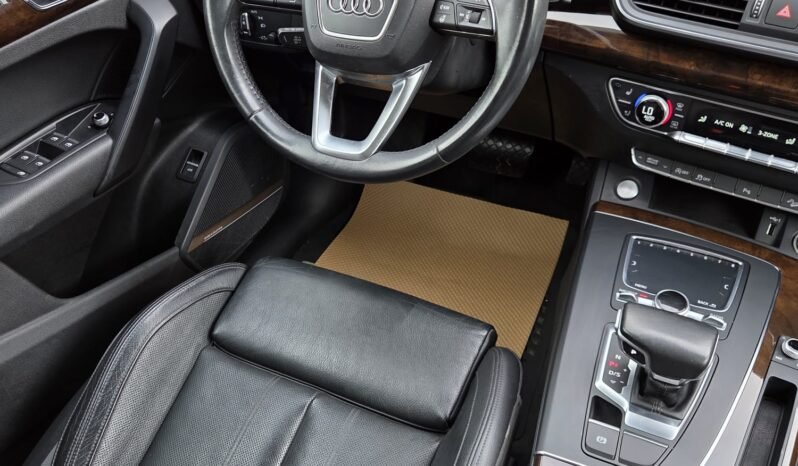 2018 Audi Q5 Technik AWD full