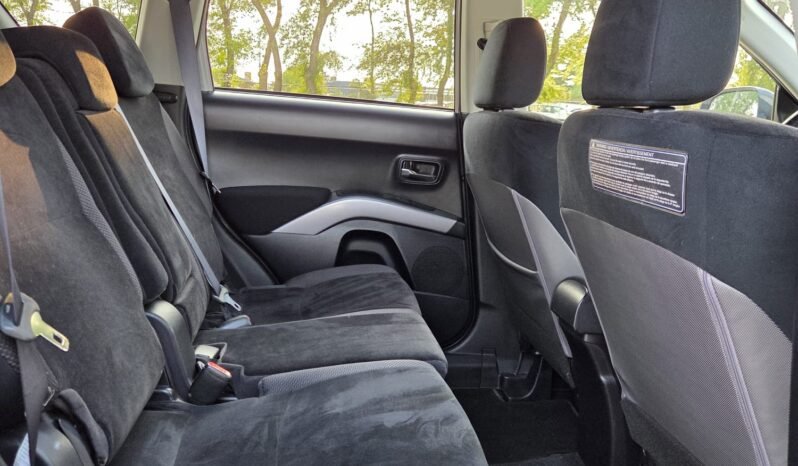2010 Mitsubishi Outlander XLS 4WD full