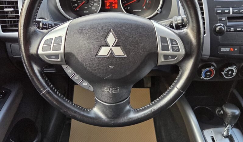 2010 Mitsubishi Outlander XLS 4WD full
