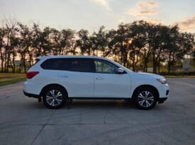 2019 Nissan Pathfinder S 4WD 7 Passenger