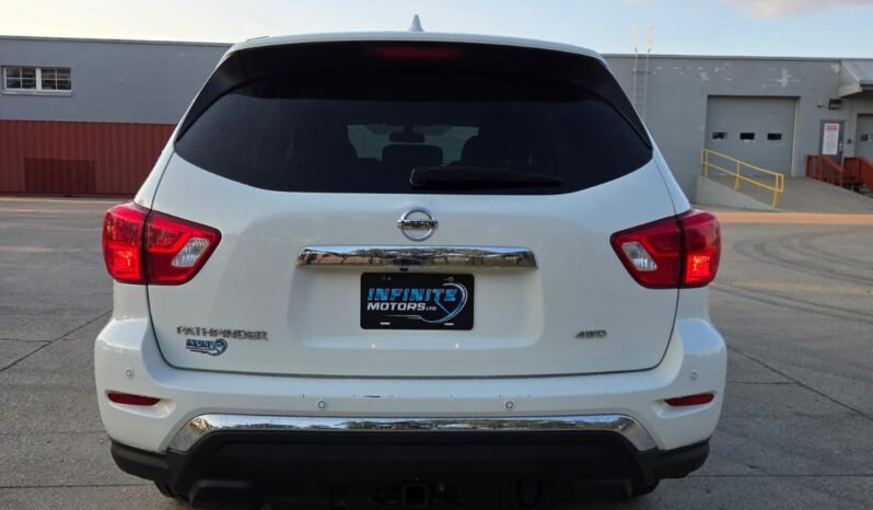 2019 Nissan Pathfinder S 4WD 7 Passenger full