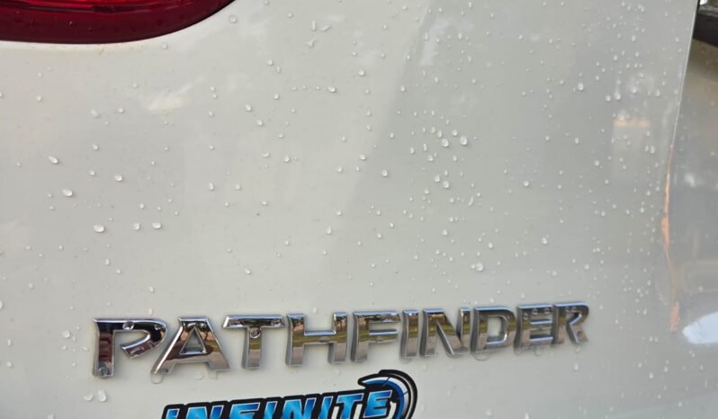 2019 Nissan Pathfinder S 4WD 7 Passenger full