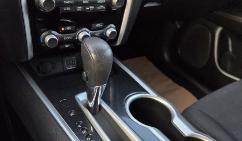 2019 Nissan Pathfinder S 4WD 7 Passenger full