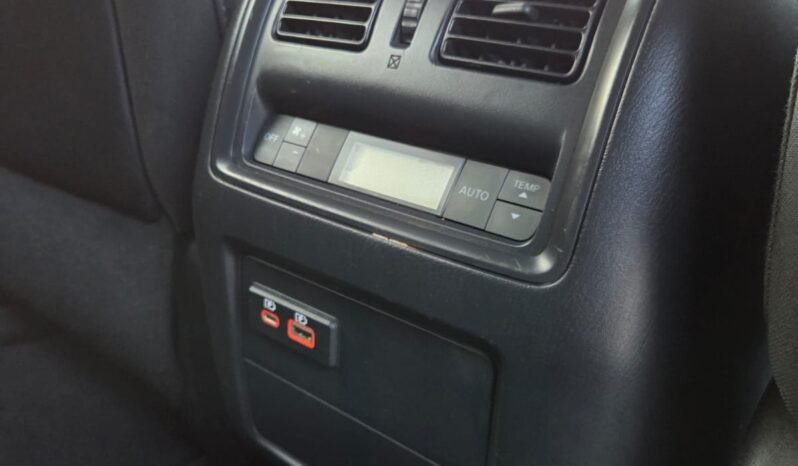 2019 Nissan Pathfinder S 4WD 7 Passenger full
