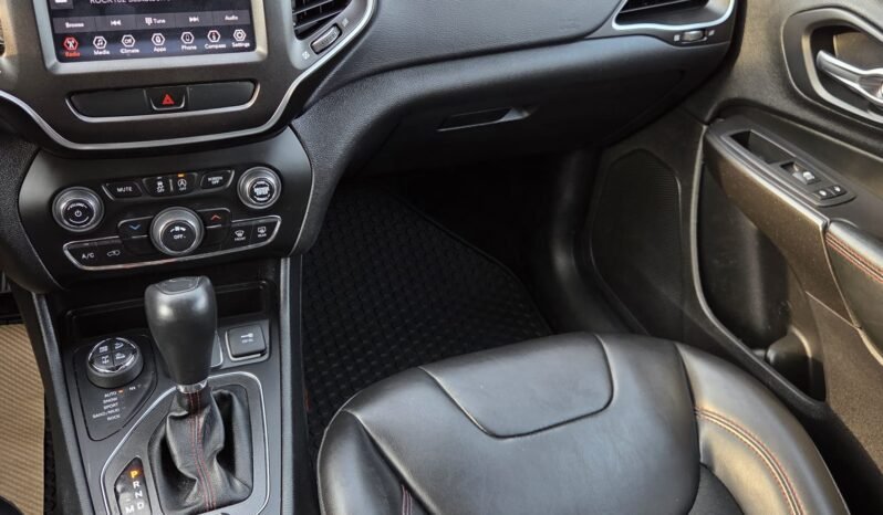 2020 Jeep Cherokee Trailhawk 4WD full