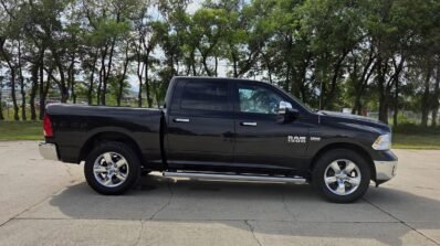 2015 Ram 1500 Big Horn 4WD CrewCab
