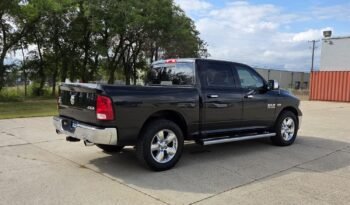 2015 Ram 1500 Big Horn 4WD CrewCab full