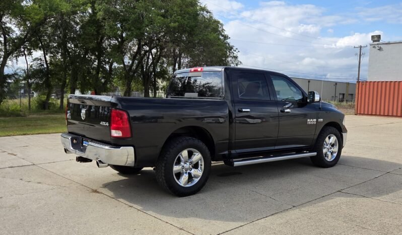 2015 Ram 1500 Big Horn 4WD CrewCab full