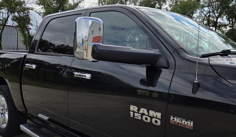 2015 Ram 1500 Big Horn 4WD CrewCab full