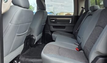 2015 Ram 1500 Big Horn 4WD CrewCab full