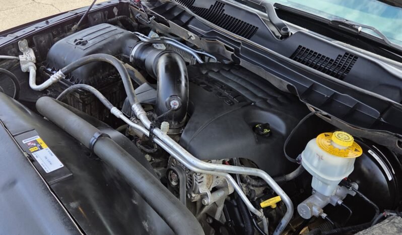 2015 Ram 1500 Big Horn 4WD CrewCab full