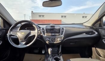 2017 Chevy Malibu LT Sedan full