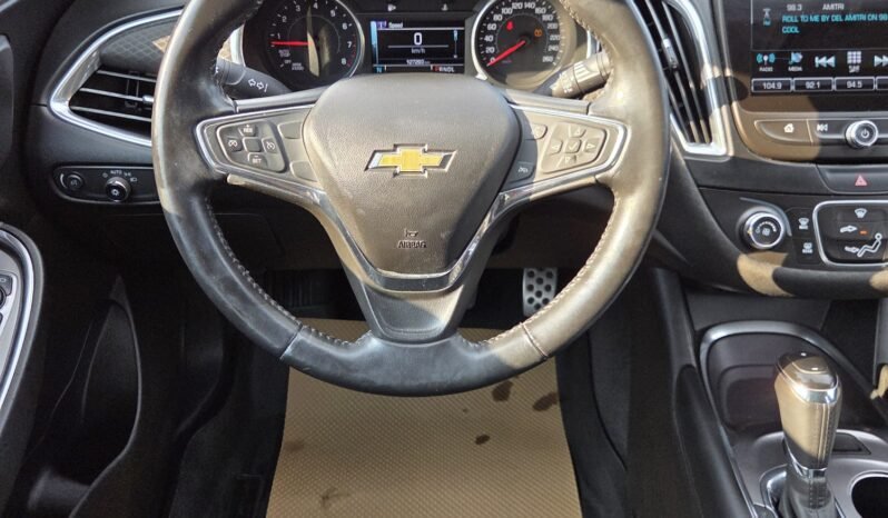 2017 Chevy Malibu LT Sedan full