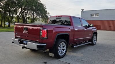 2018 GMC Sierra 1500 SLT Crew Cab 4WD 6.2L