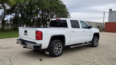 2015 GMC Sierra 1500 SLE 4WD Crew Cab