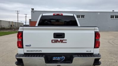2015 GMC Sierra 1500 SLE 4WD Crew Cab