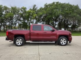 2017 Chevy Silverado 1500 LT Z71 4WD Crew Cab