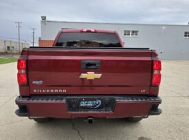 2017 Chevy Silverado 1500 LT Z71 4WD Crew Cab
