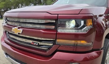 2017 Chevy Silverado 1500 LT Z71 4WD Crew Cab full