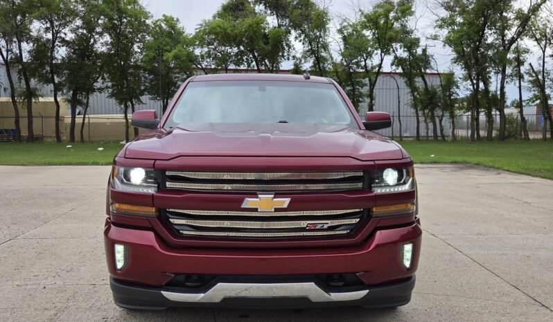 2017 Chevy Silverado 1500 LT Z71 4WD Crew Cab full
